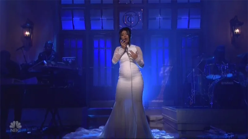 Cardi B pregnant: The 25-year-old rapper finally confirms her pregnancy during SNL Performance.