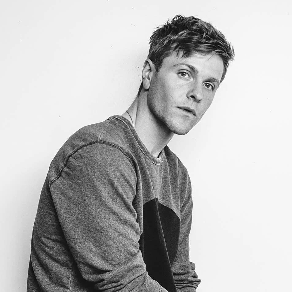 Johnny Stimson returns With Brilliant Catchy Single entitled "Gimme Gimme"