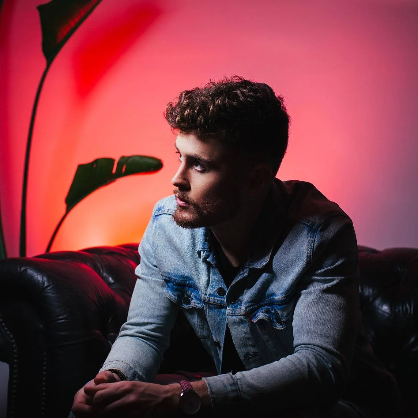 Nashville-Based Pop/R&B singer Jeffrey James Unveiled Fantastic sounds combination "Saltwater"