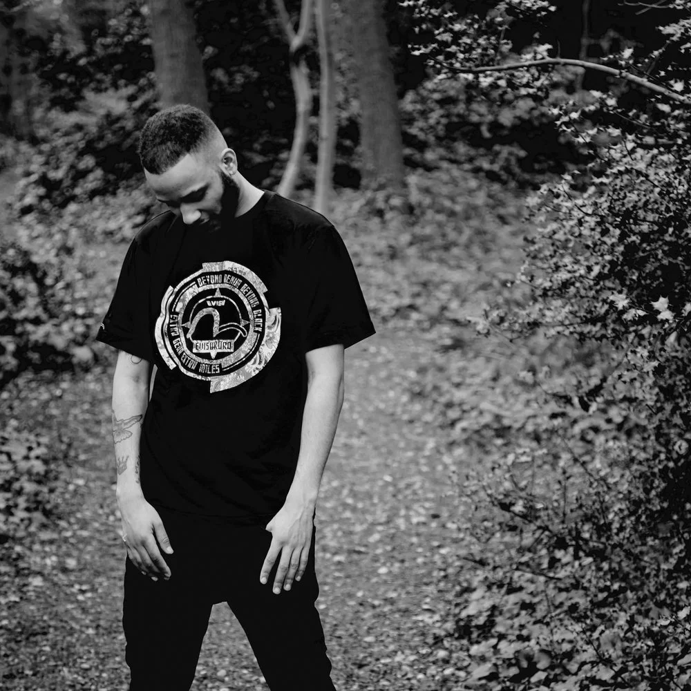 RADAR: Meet Rising R&amp;B Singer-Songwriter Fabian Second