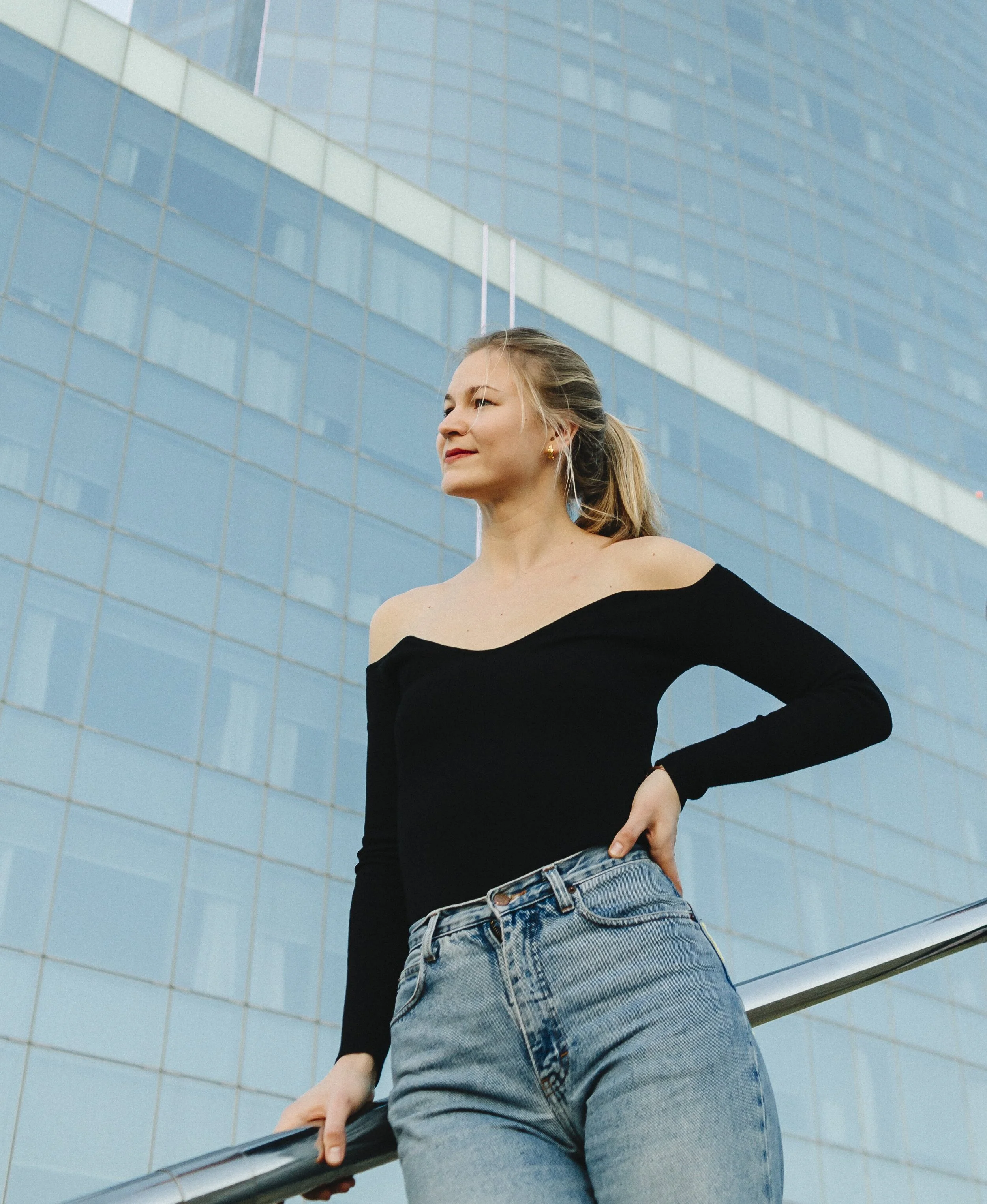 Singer/songwriter ANNNA Wins Her Listeners’ Hearts With Her Single “Stardom/Hater”