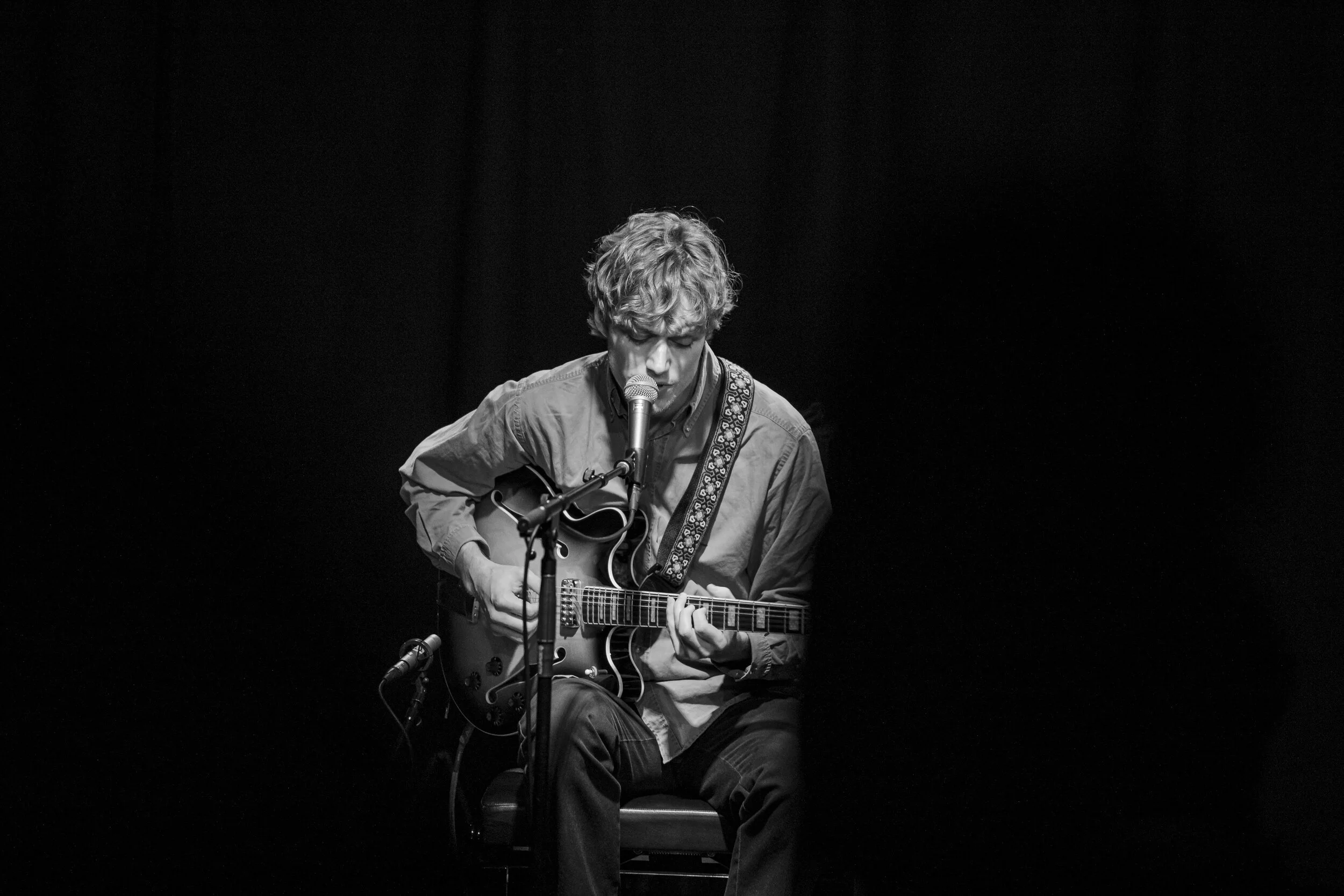Singer/Songwriter Arvid Lizell Takes Us On A Pampering Journey With Single “All You Need Is Love”