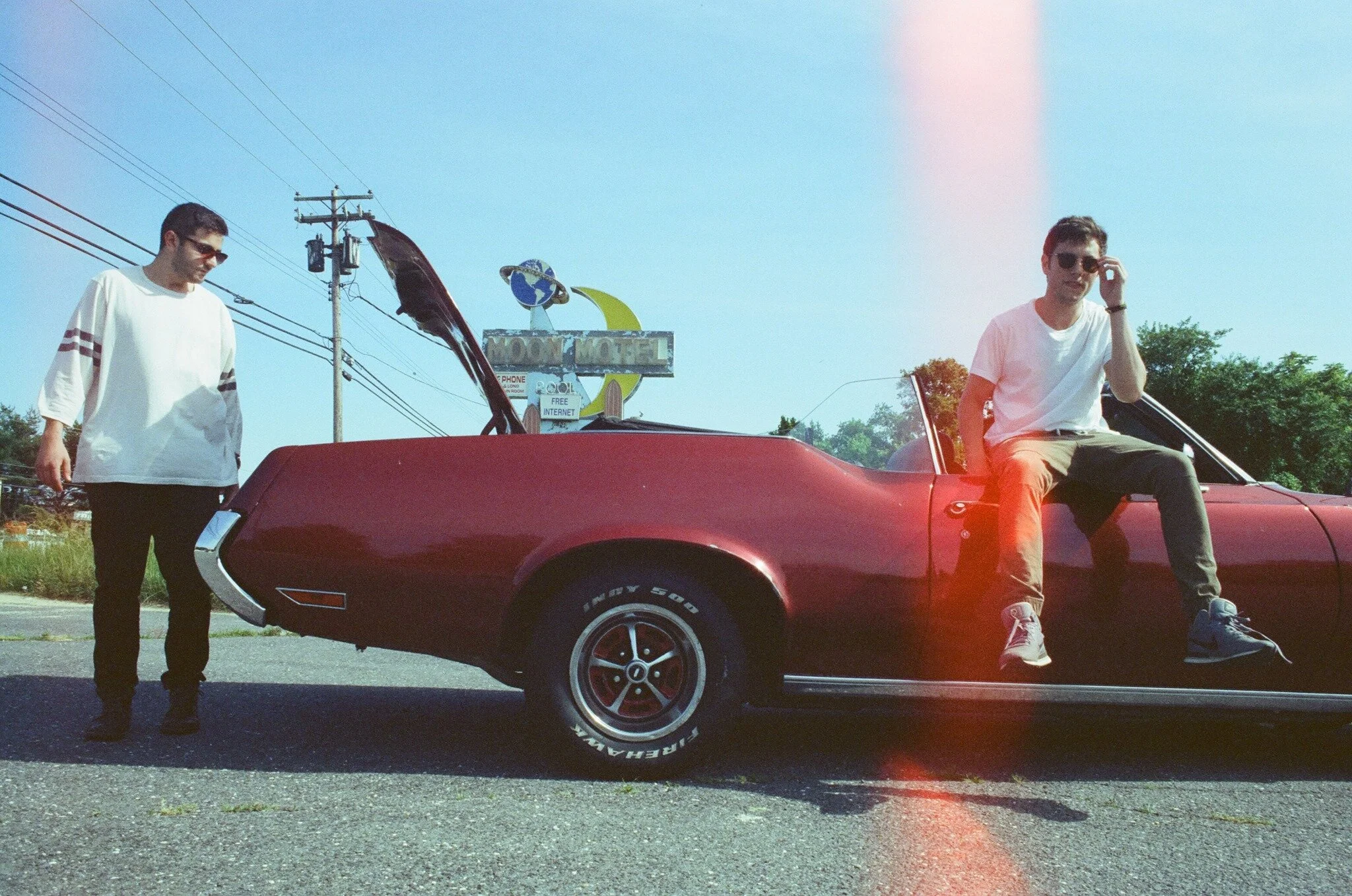 Little Distractions' new single "Drifting" is moving our hearts again