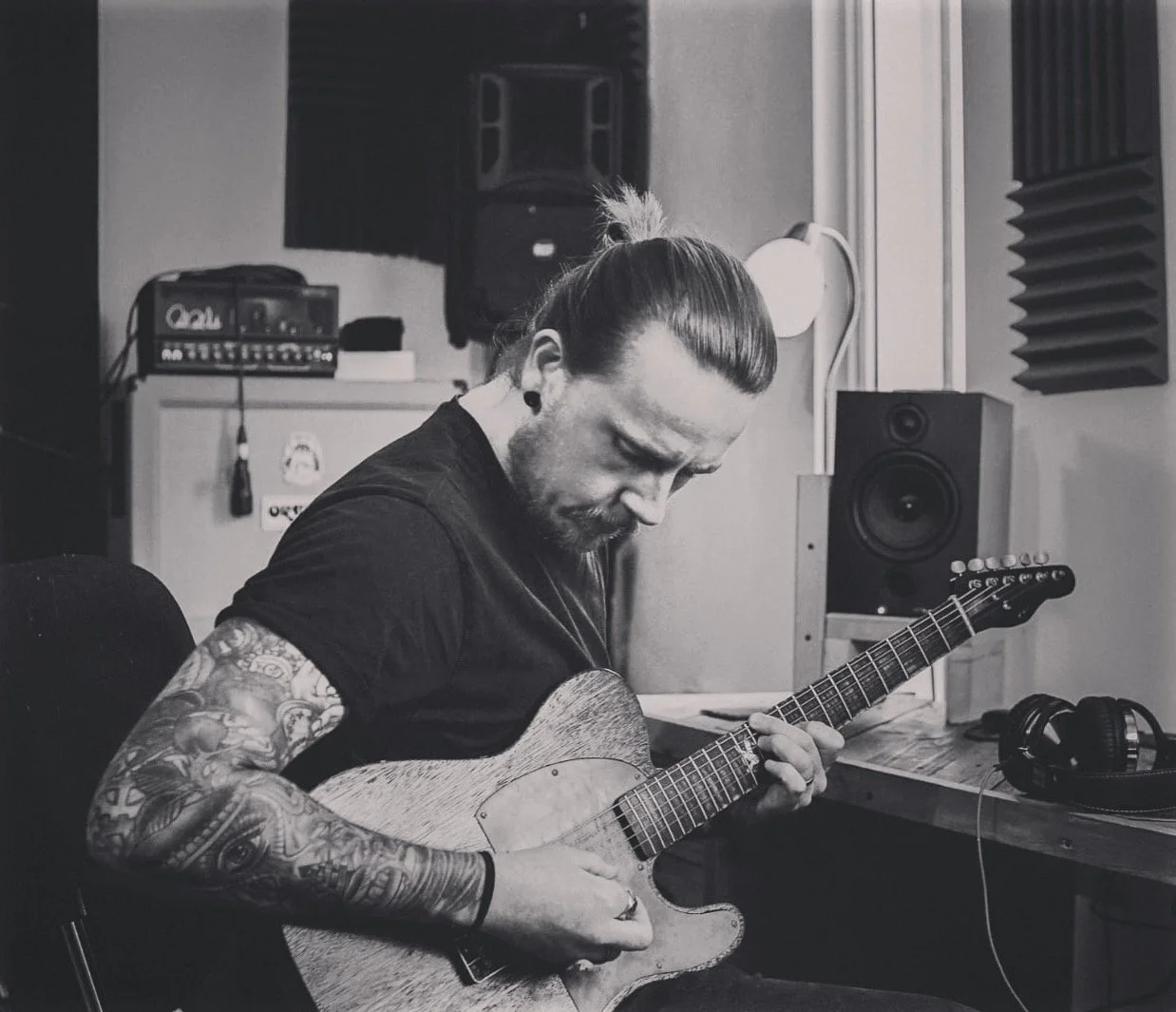   SØLØW CHØIR Released A Transparent New Single “Wide Eyes”  