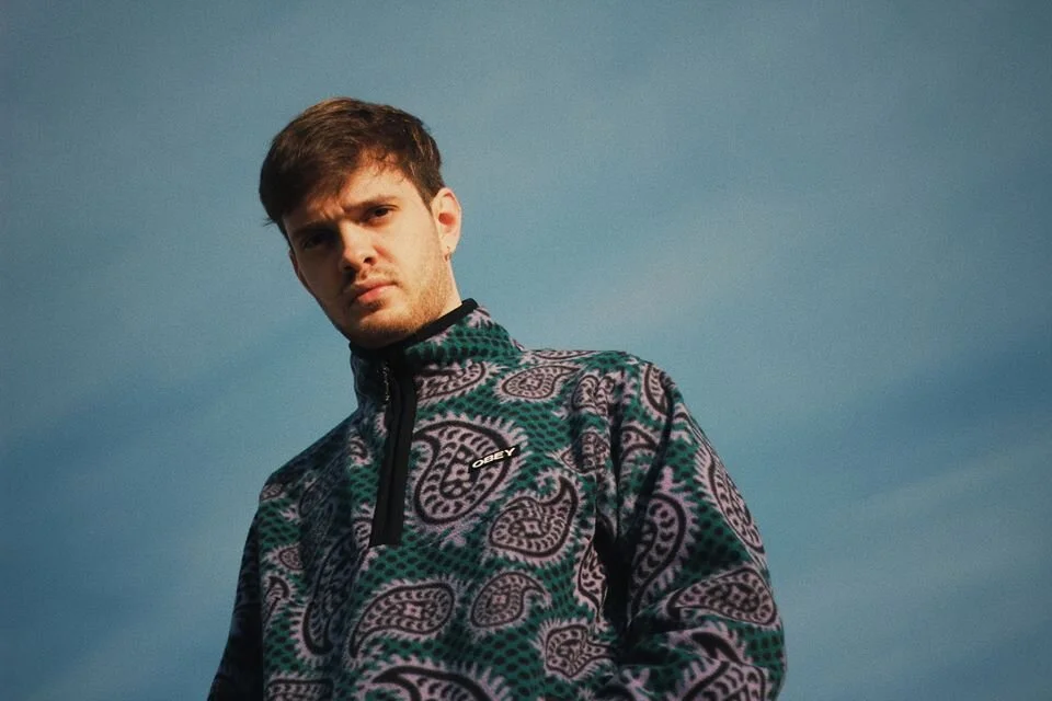 French Producer Offers An Enticing Ambiance Through His Single  “Alone With Me” | Ft. Kevin Blu