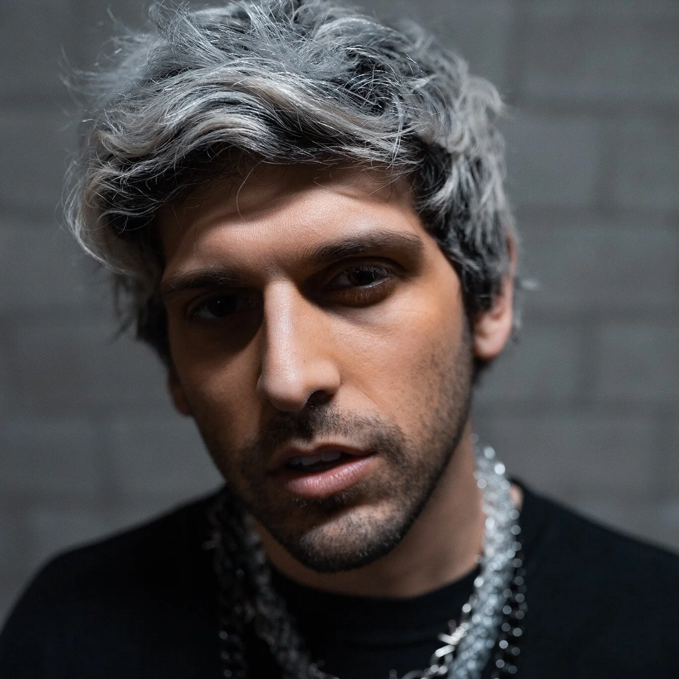 Hooked On Sam Louis’ New Release “Shiny”