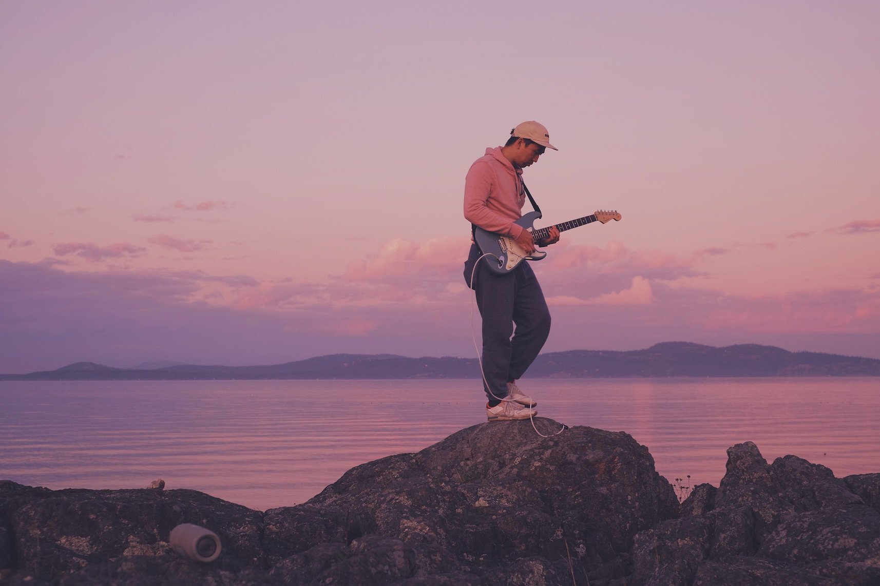 Metic Ignites Our Souls With His New Single “Head High”