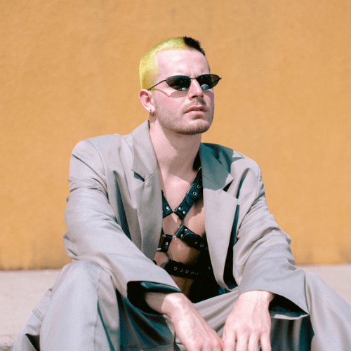 Clinton John’s Sexy Pop Single “Fresh”