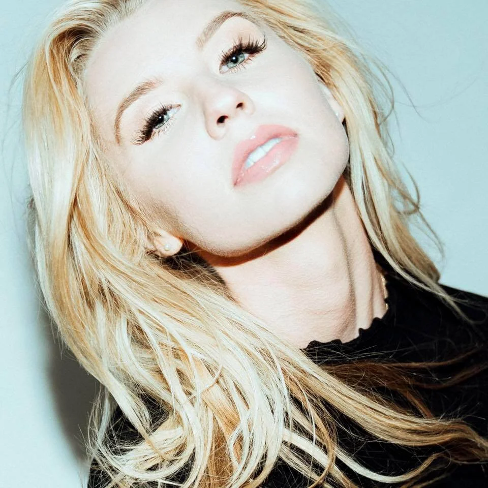 Check out this New Tiffany Houghton’s anthem About commitment: "Dodged a Bullet" 