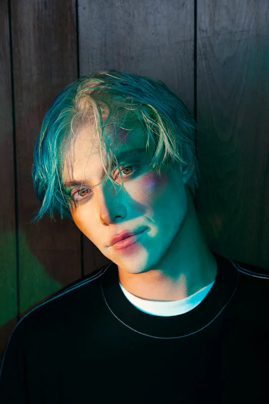 Mid-week Uplift From Iamnotshane’s New Release “Paint A Smile On That Face”