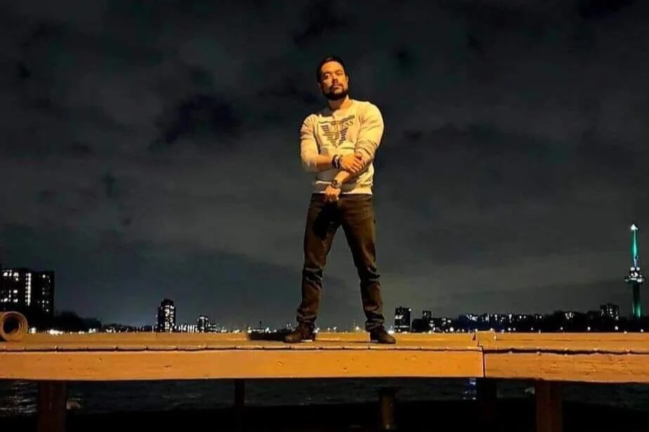 KairozMusic and Vicki Linden’s Energetic New Hit “Love Won’t Turn Around”