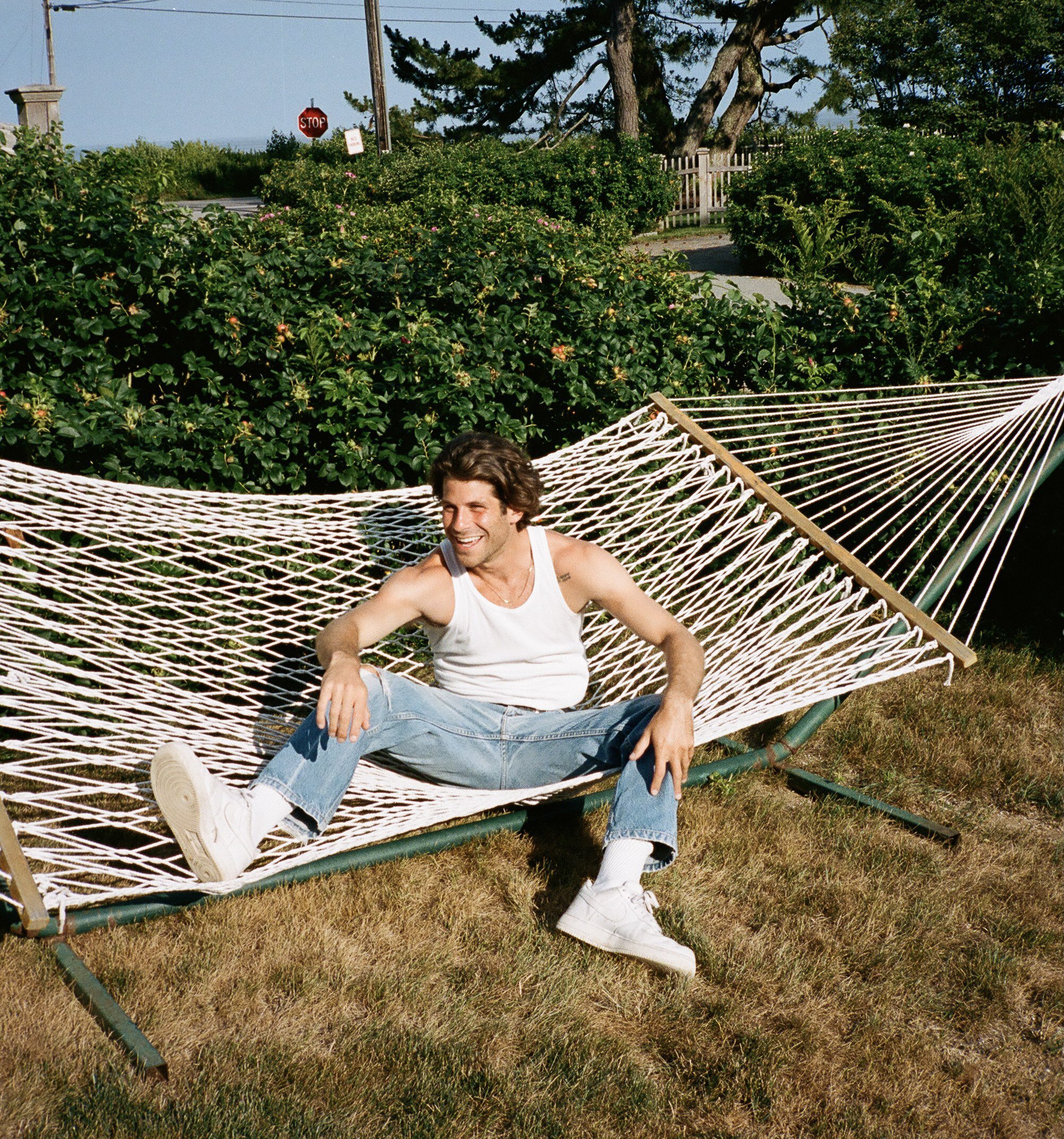 Tune Into Carter Reeves’ Feel-Good Track “These Days”