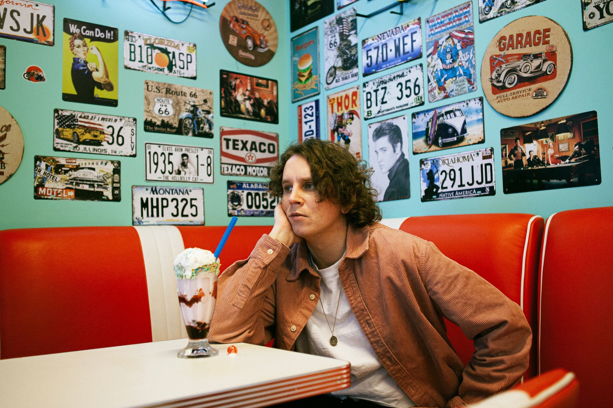 Buster Moe Releases A Sweet New Single “Seventeen”