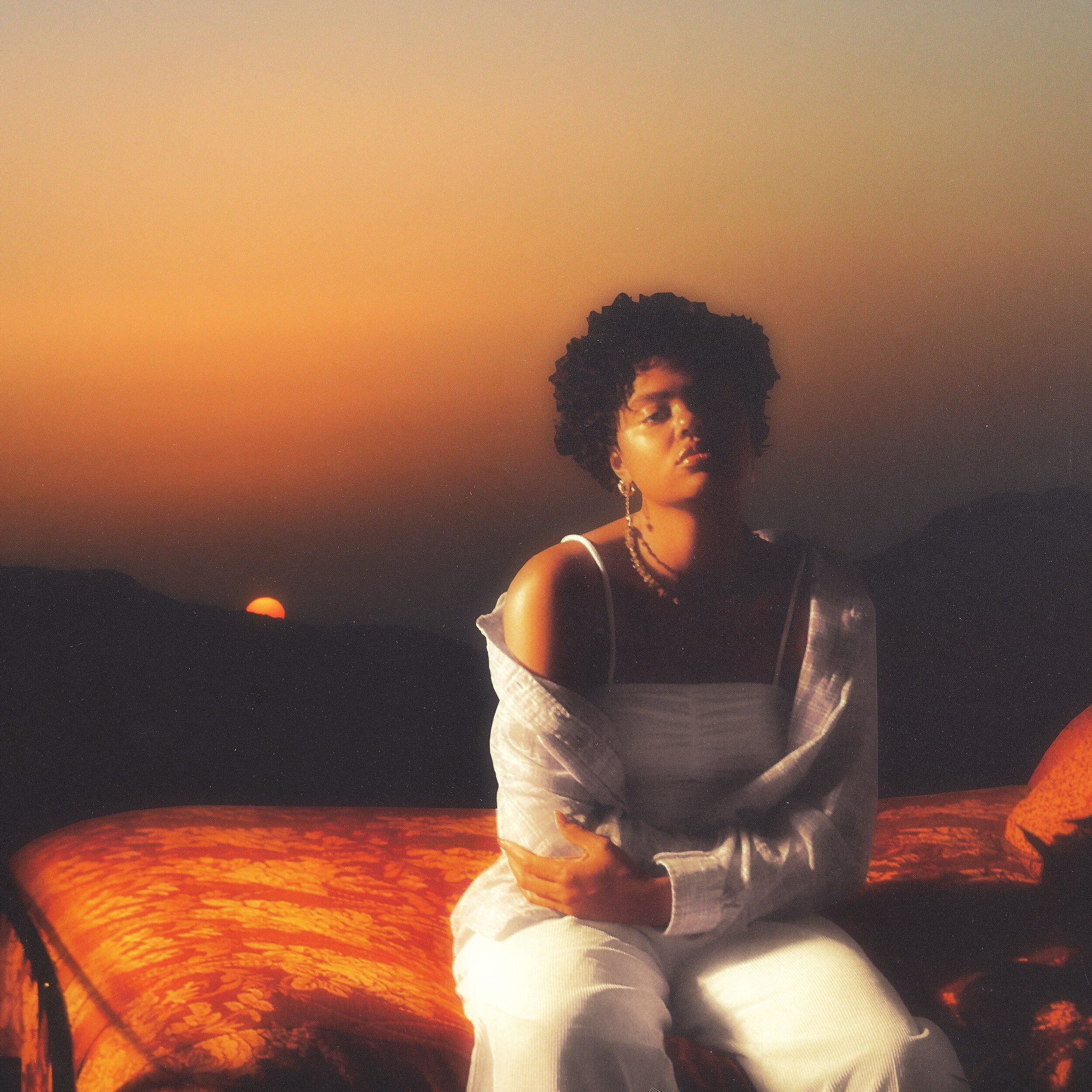 Discover R&amp;B sensation Samaria and her New Track “Out The Way”