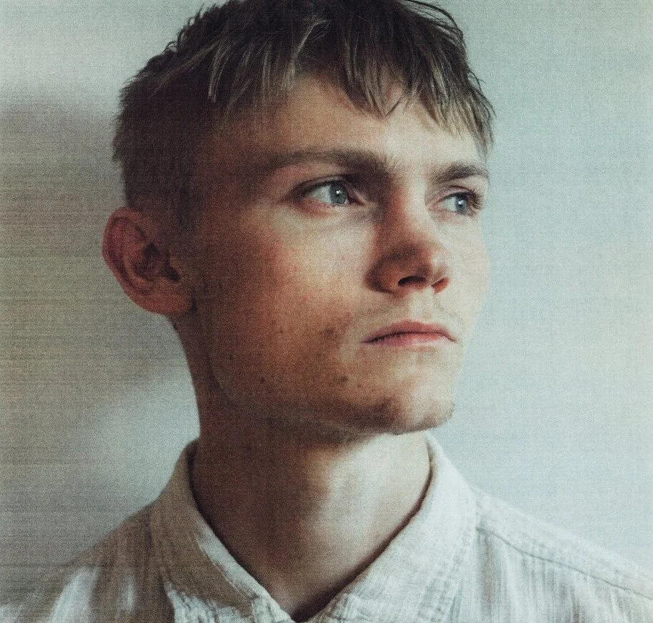 Swedish Star - Ulrik Munther - Releases “Stay Awake”