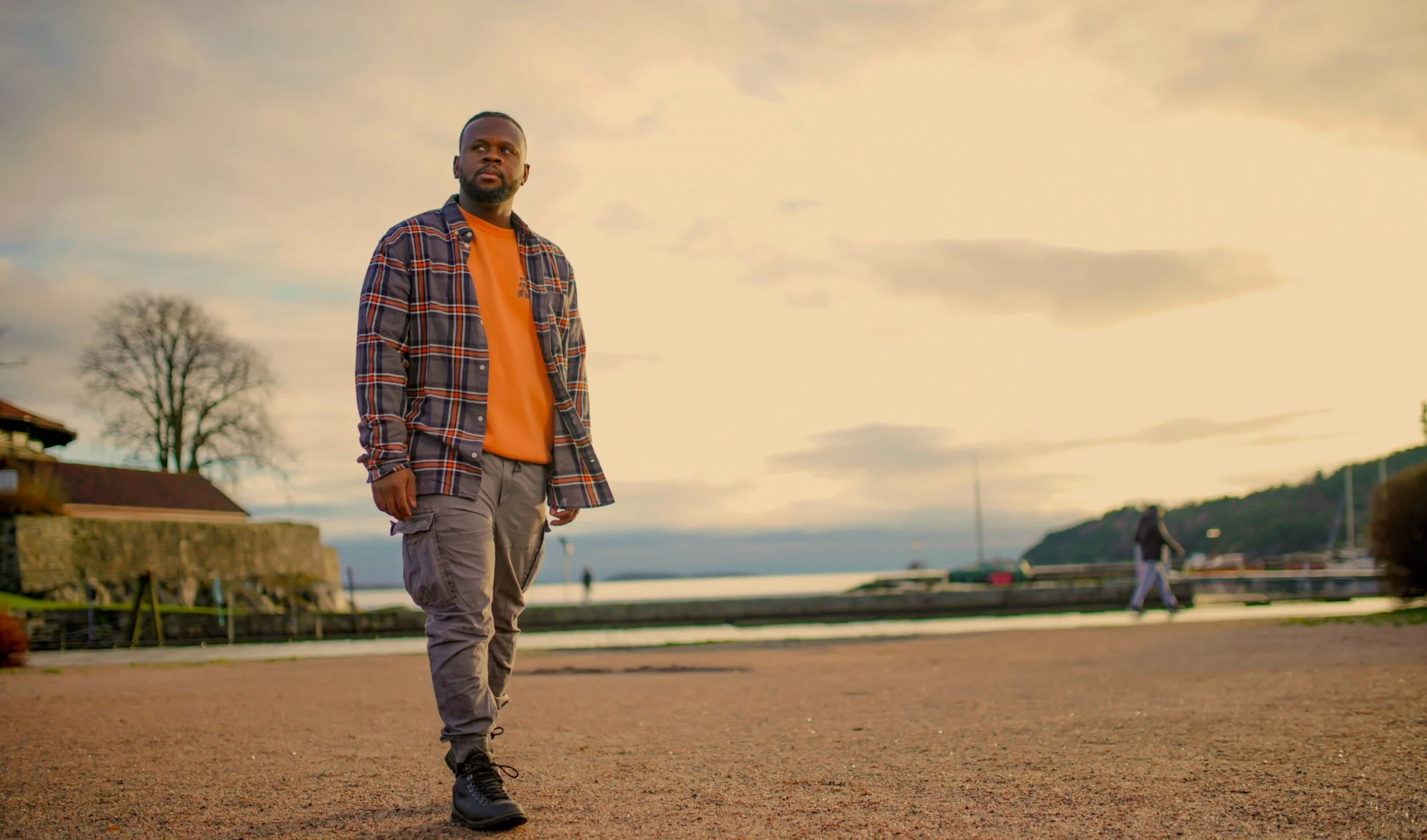 Dion Isaiah Uplifts Listeners With Newest Release “Morning Light"