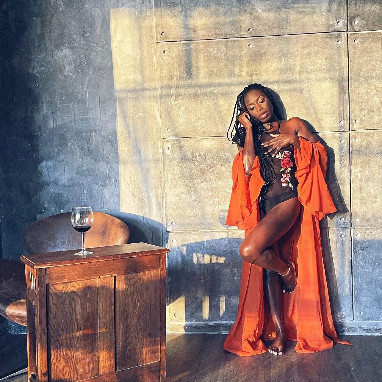 Enjoy Some Early Morning Vibes “Six In The Morning” With Demi Grace