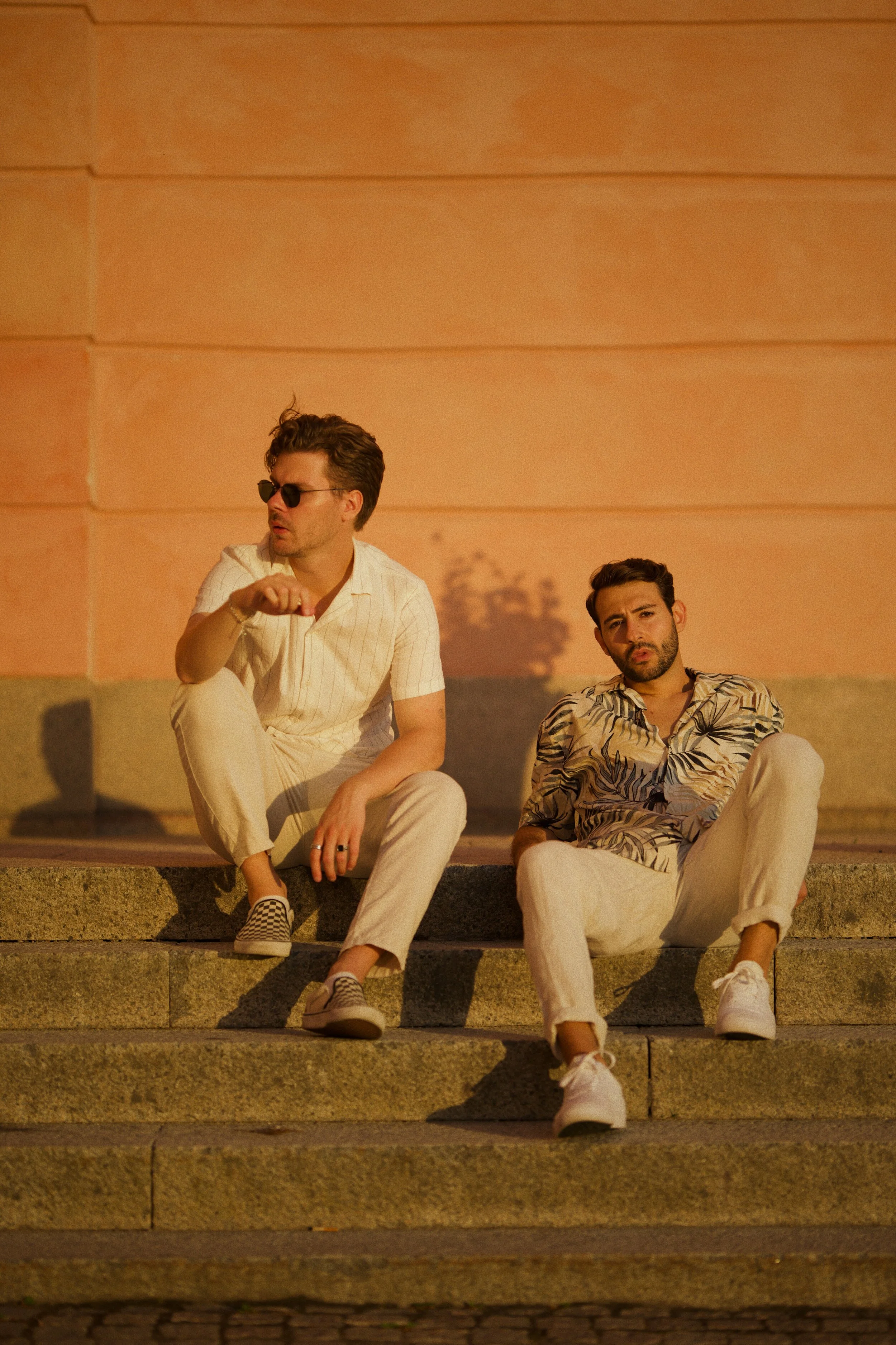 Swedish Artist Pawl Teams Up With Producer Discrete For New Single “red Light”