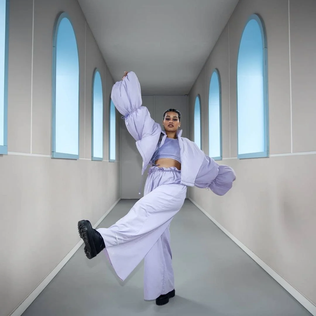 The mystic RANI, between hell and heaven, offers us "Exhibition Closed" an artistic piece with an electric atmosphere.