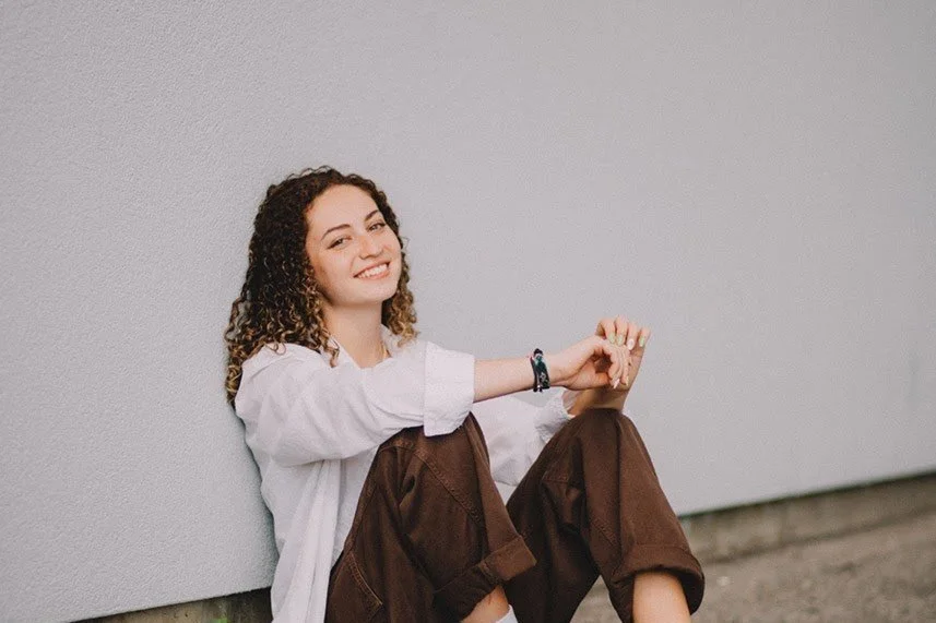 Timeless old-school R&amp;B  with Avery Raquel "All up to You"