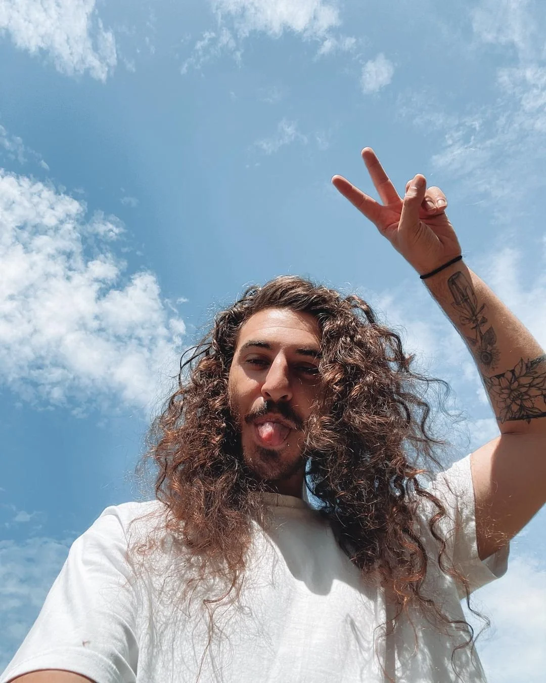 Australian Singer-songwriter Taylor Piggott Paints His Fantasy “In A Different World”