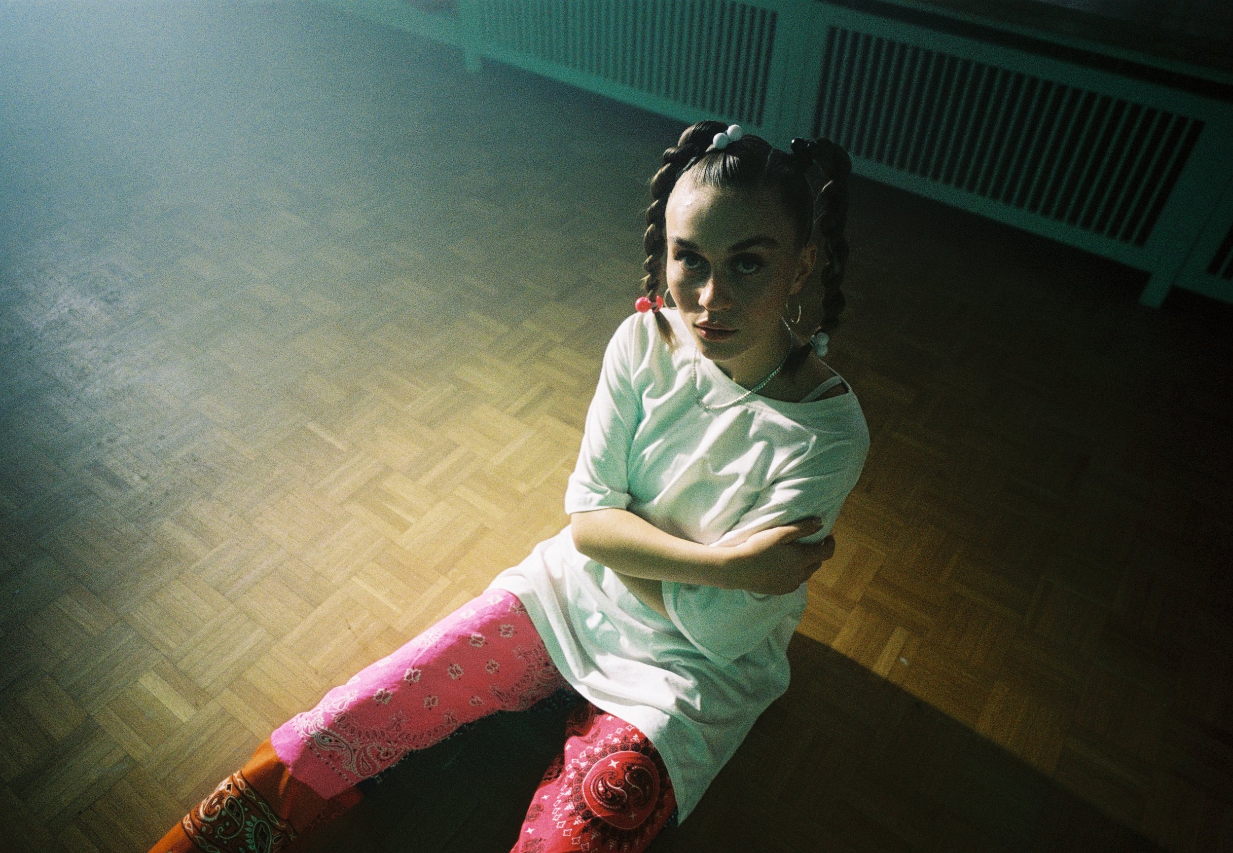 German Singer-songwriter LEEPA Sets The Tone With New Single “Blood”