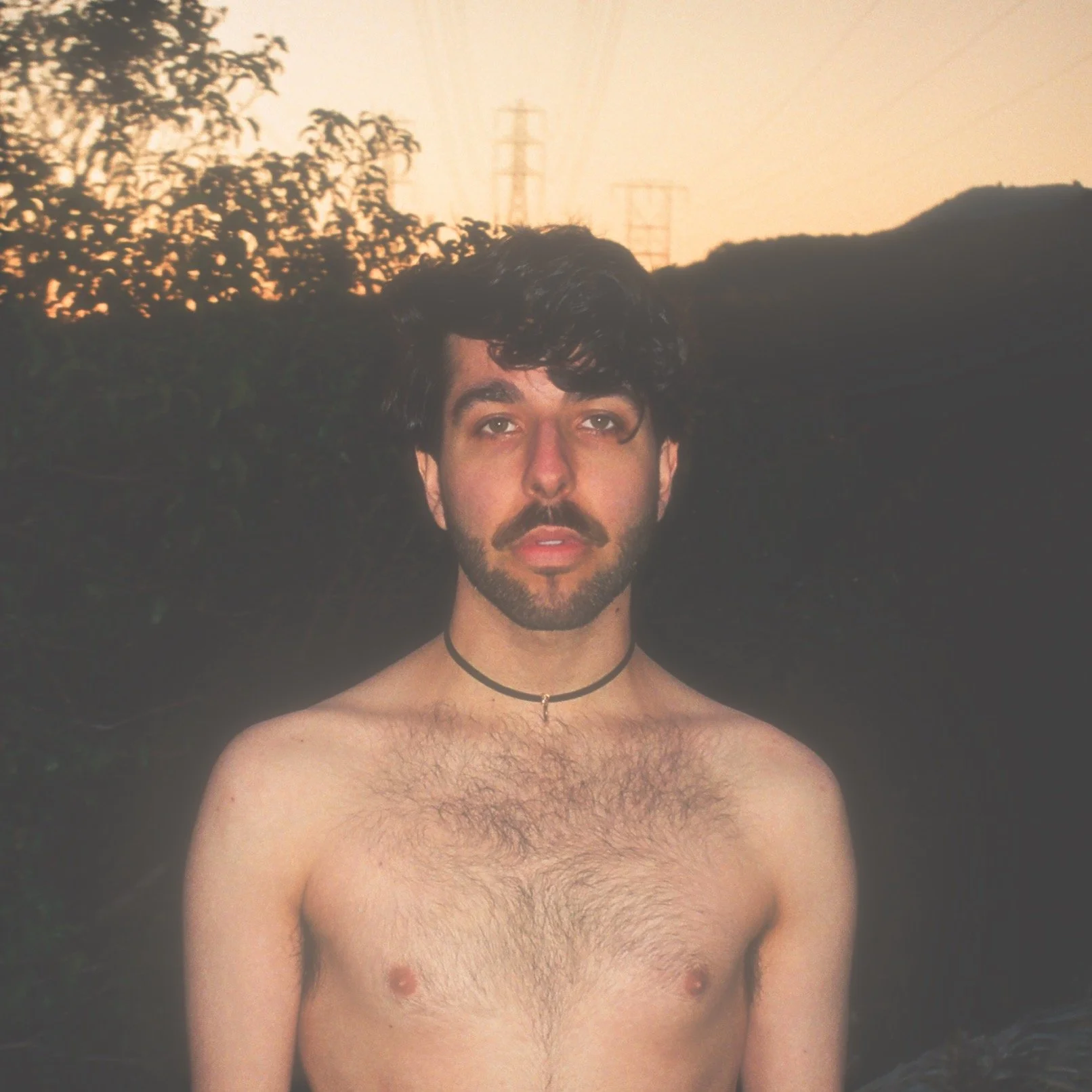 Mike Spector Addresses Romance And Passion In New Single “Take Me To The Moon”