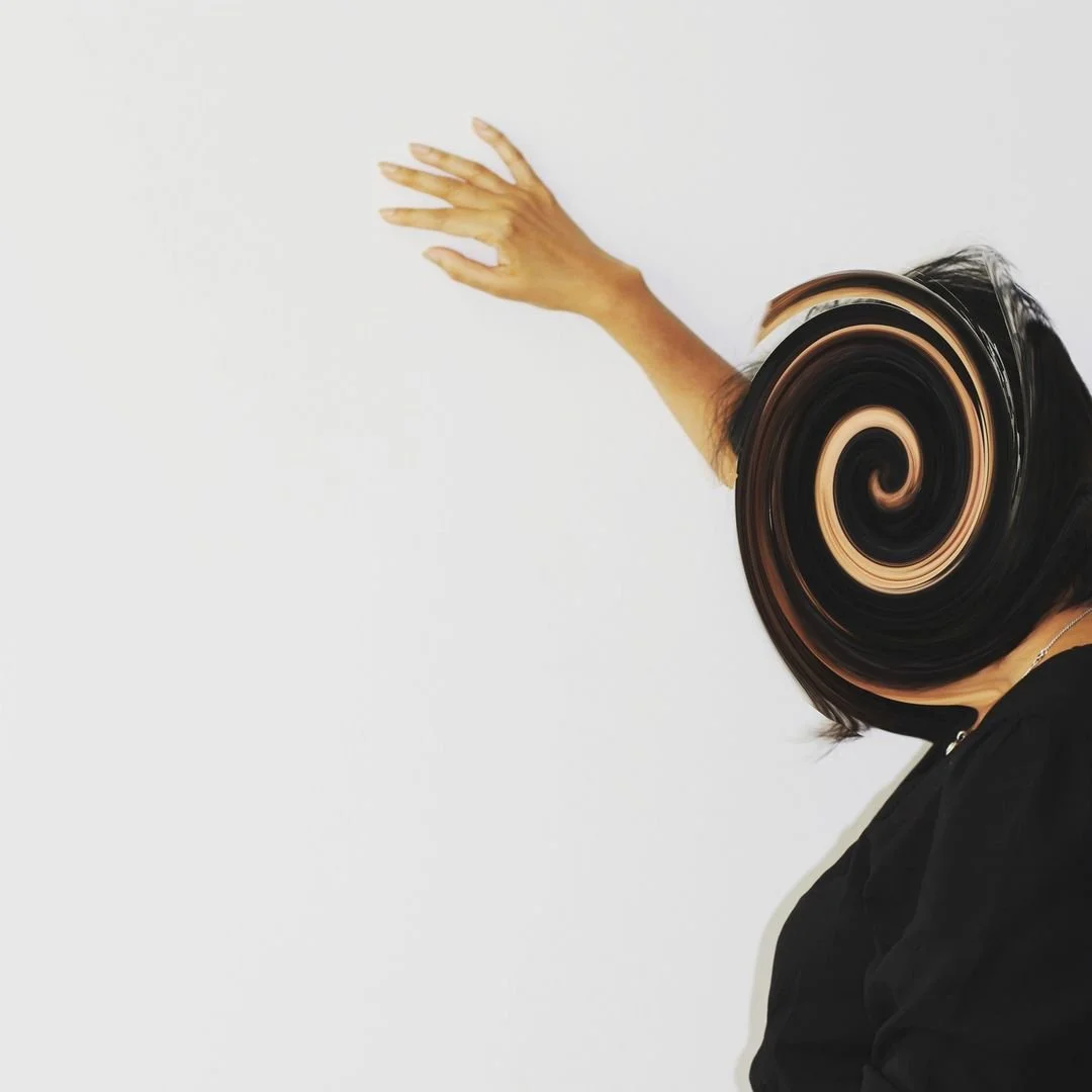 Canadian Singer Reins Drops Her Debut Single “Mistakes”