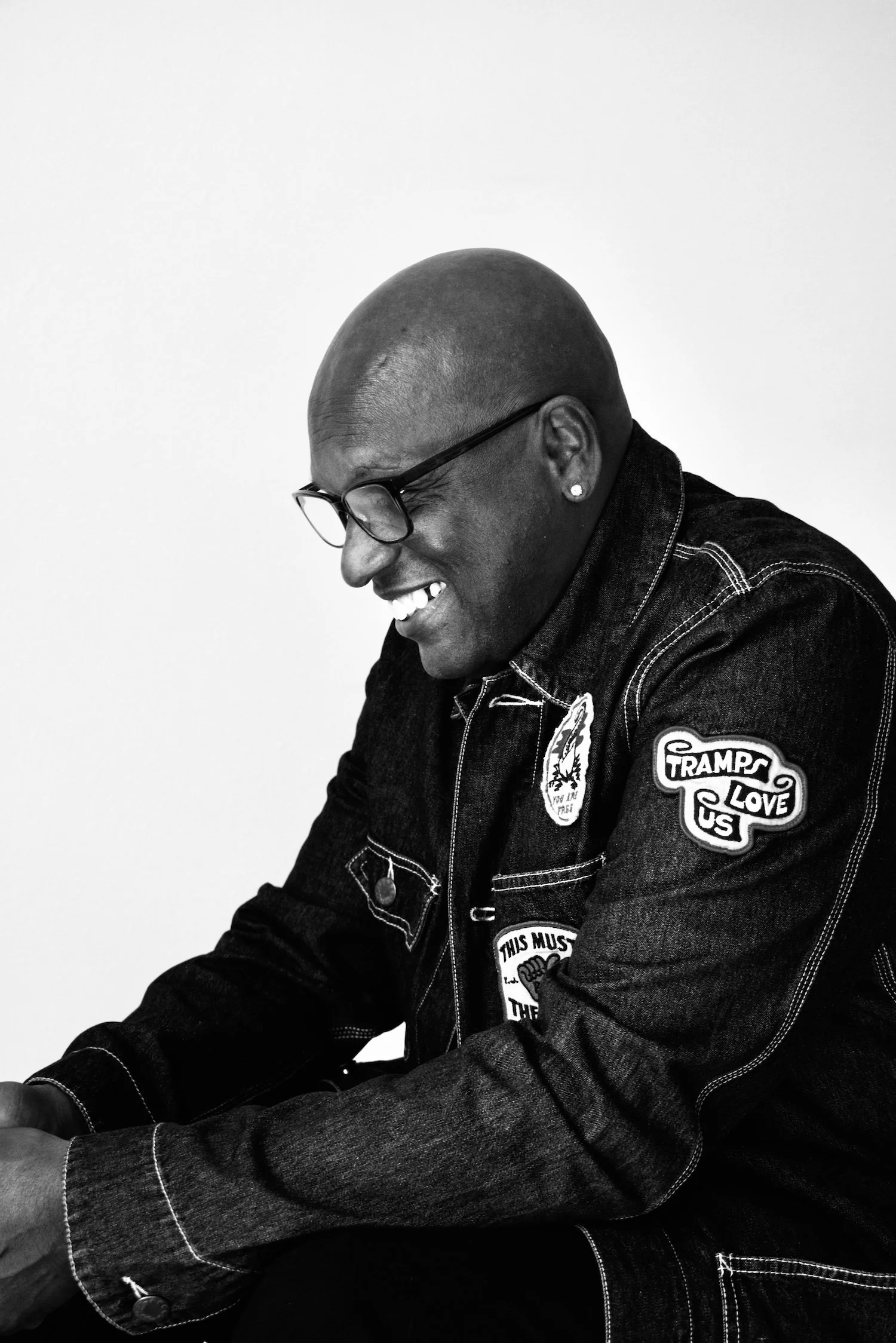 Marlon McClain Immerses us In A 90s R&amp;B Vibe With "It's A Gift"