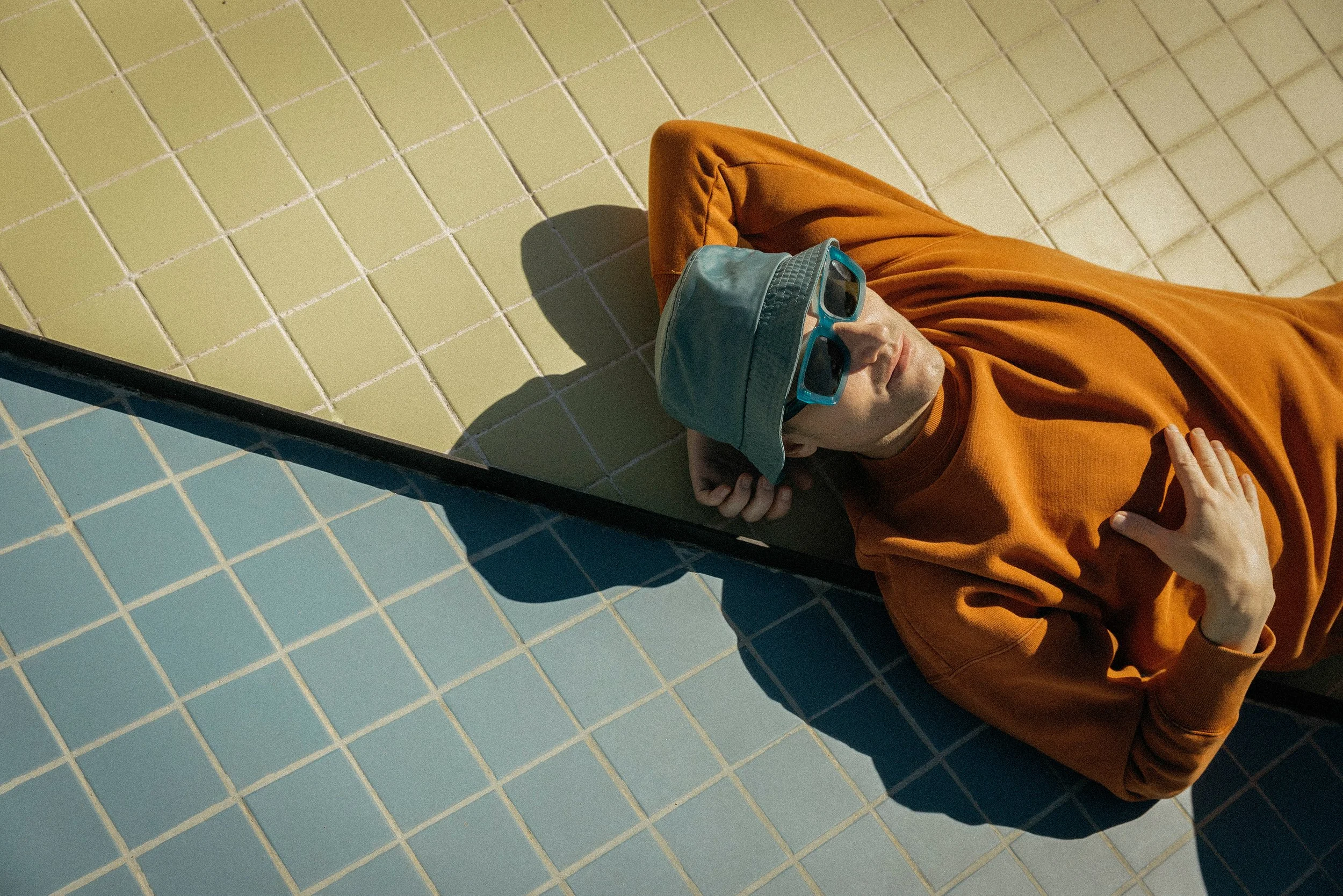 Get Cozy On Australian Jet Vesper’s Single “Slide Don’t Make A cruise” 