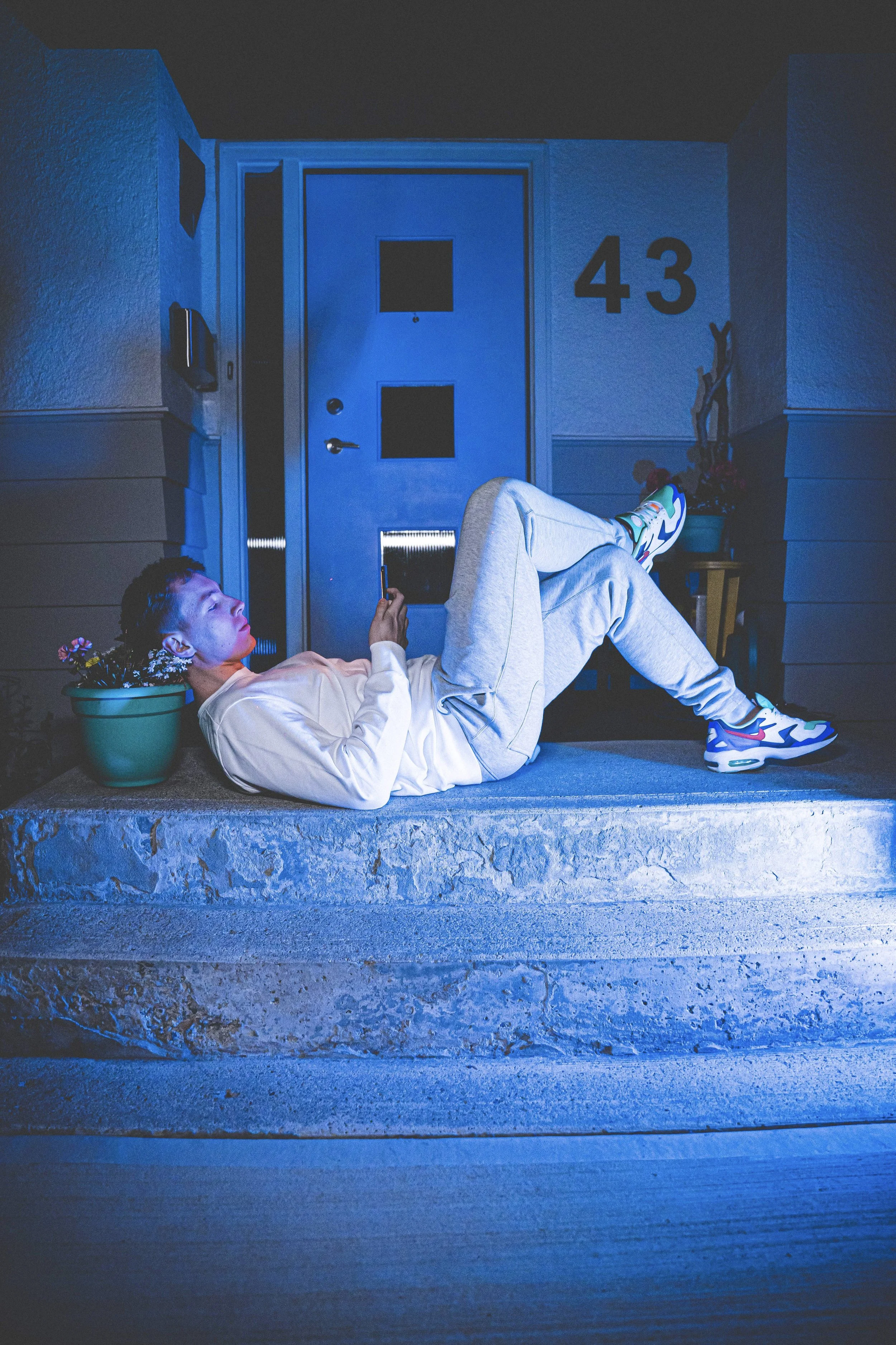 Dempsey Bolton's “With My Thoughts”: A Raw and Reflective Bedroom Pop Experience