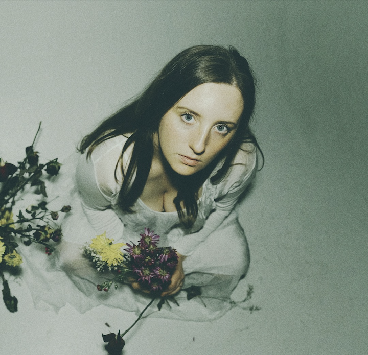 Brushstrokes of Emotion: Olive Louise's New Single “Moroccan Oranges” Paints a Poignant Picture of Grief and Strength
