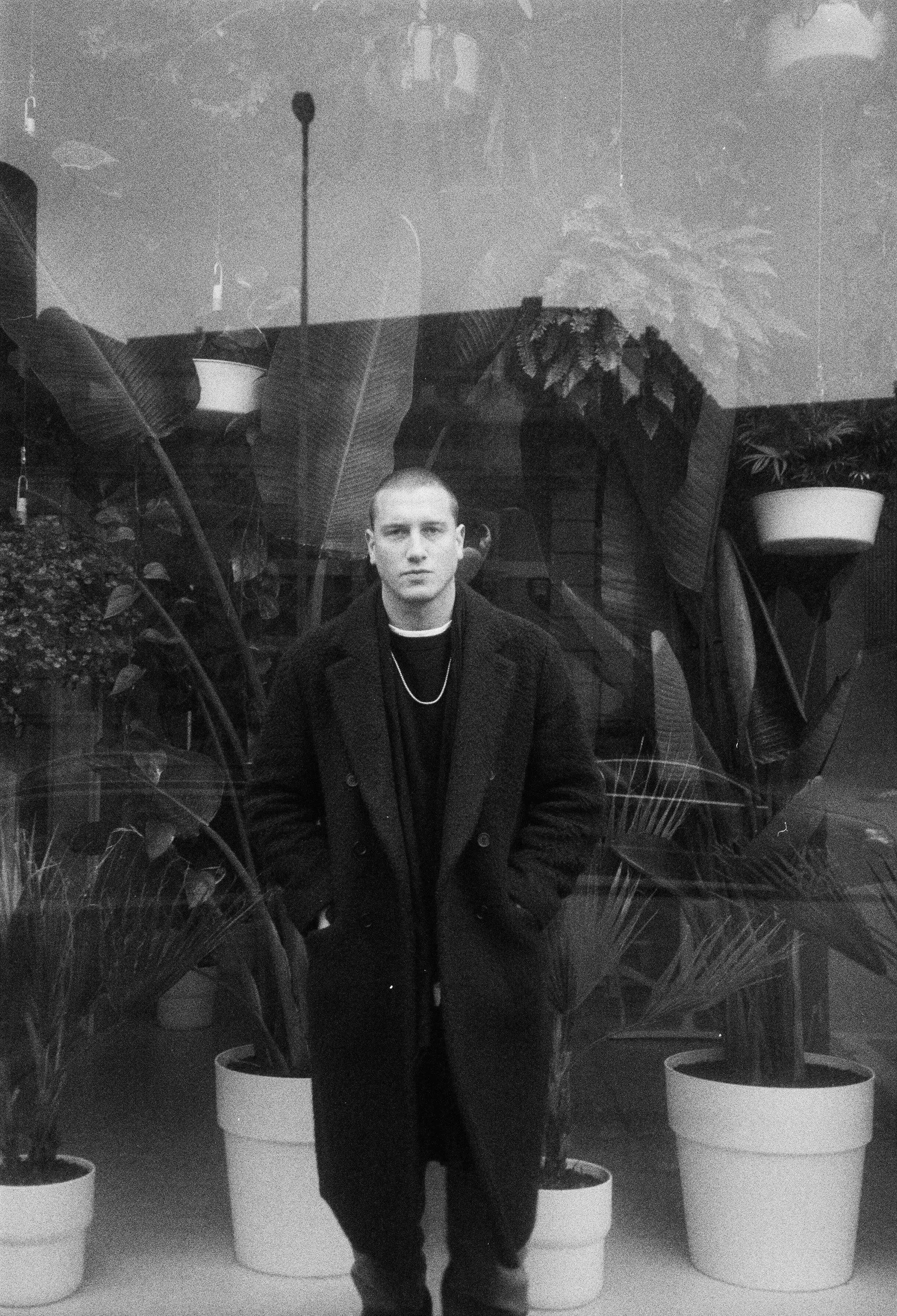 Discover Emotional Liberation with Tomas Ferdinand's Stirring Anthem: “Weight of the World”