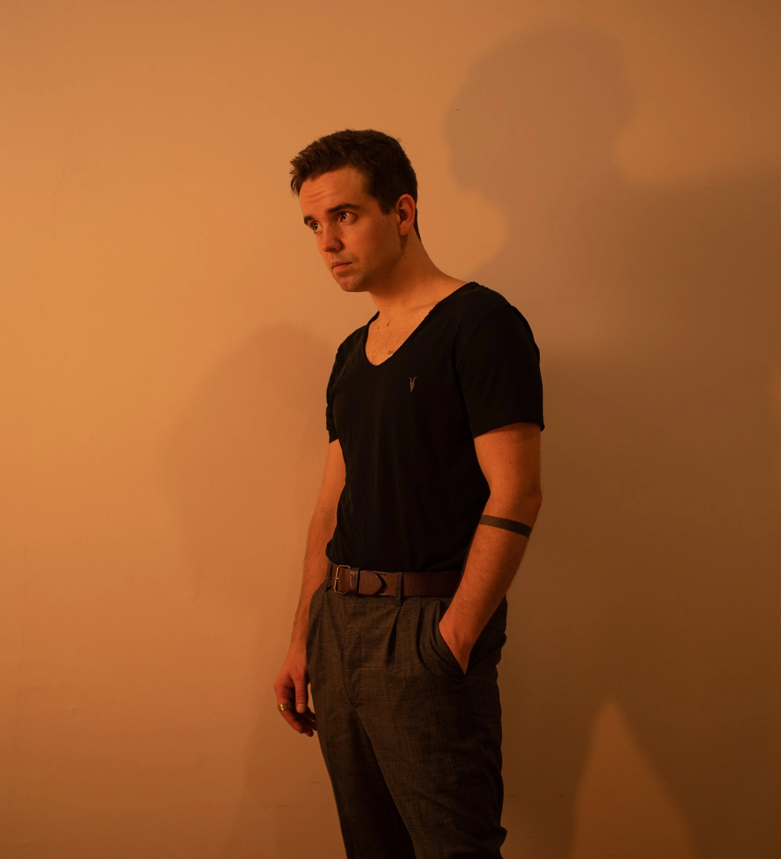 Callen's “Worried”: A Captivating Symphony of Vulnerability and Romance