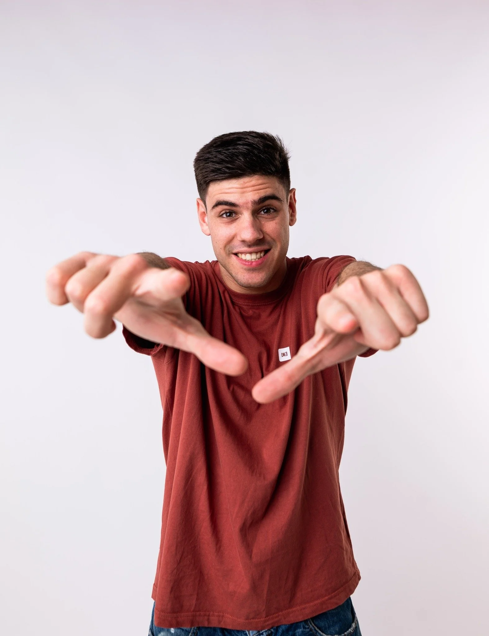 Charting New Territories: London-based Artist 1More2Me Redefines EDM with 'Goodbye'