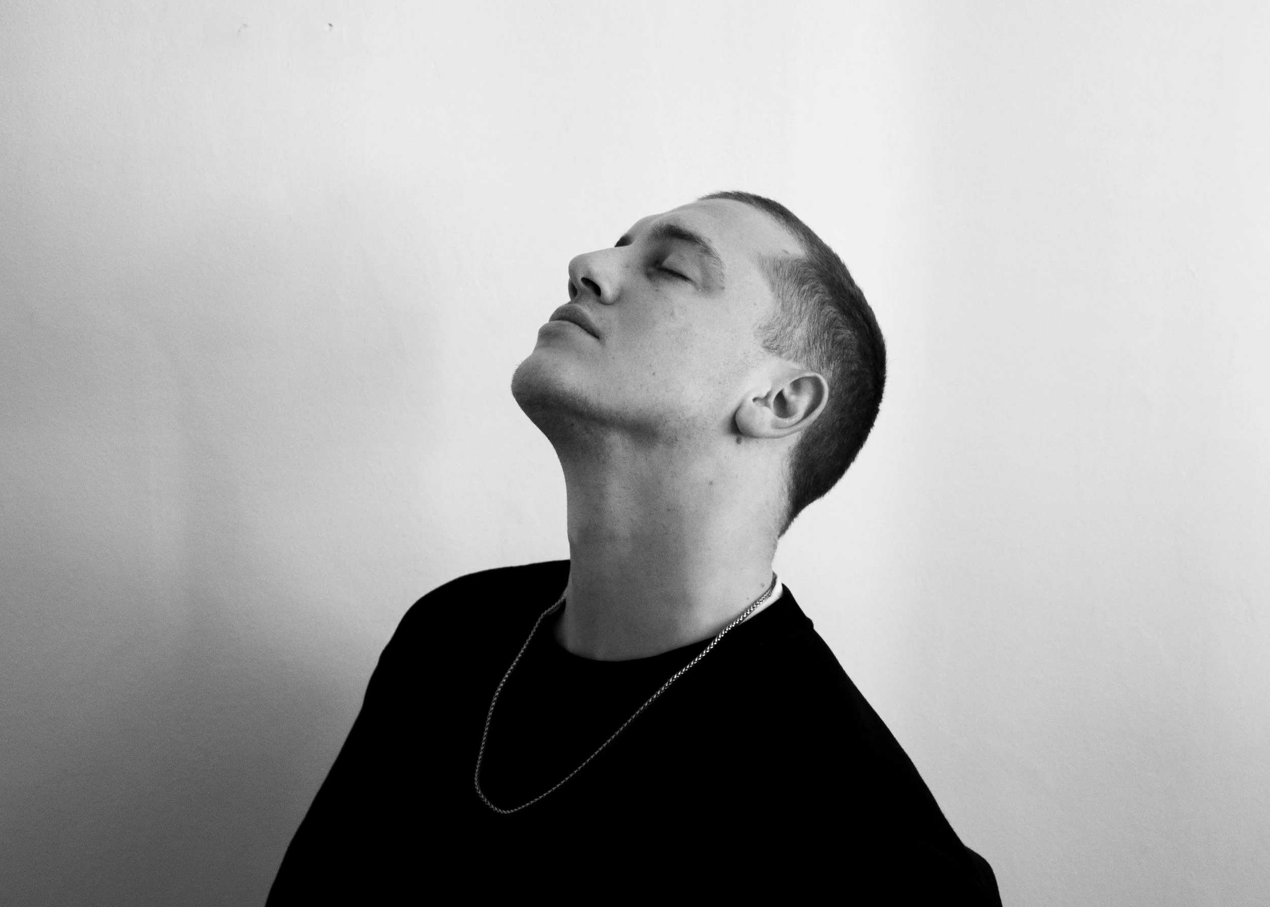 Let Tomas Ferdinand's "Stay With Me" Enchant Every Fiber of Your Being.