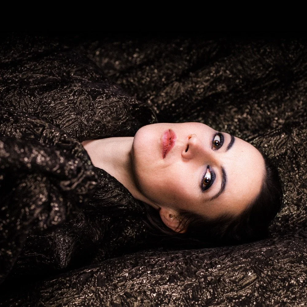 Embark on Ana Scent's Emotive Odyssey with 'Head Vs Heart' and Embrace Love's Tantalizing Tug-of-War.