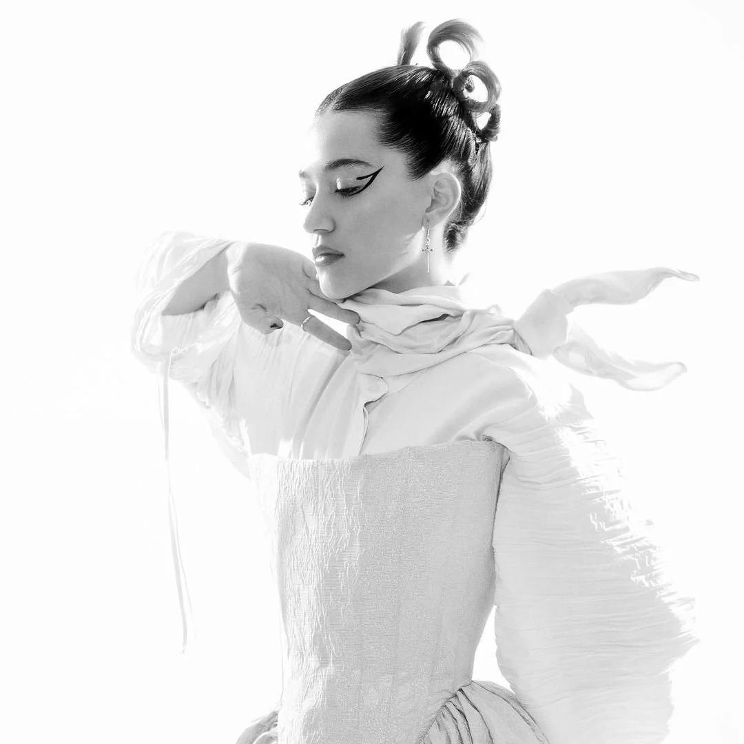 Through her single "ROGVAIV", Krrysopher Paints A Vivid Canvas of Love's Emotional Spectrum