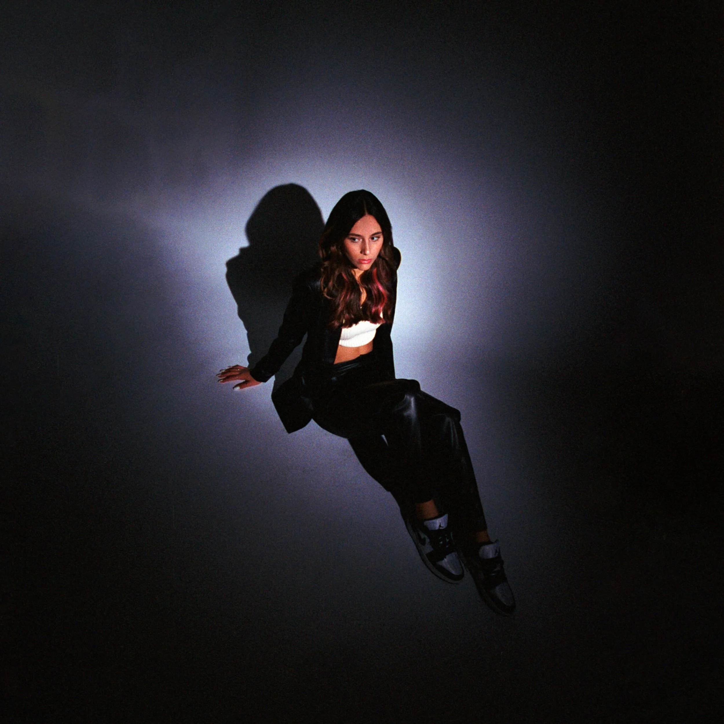 Mia Baron Paints a Melancholic Love Tale in Her New Single "November"