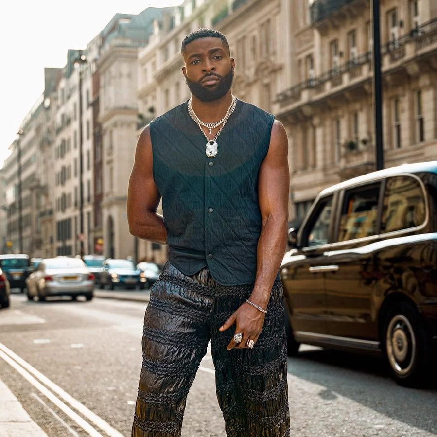 Nigerian-British Artist J-Sol Drops A Crafty R&amp;B Gem Entitled “Grey Area”