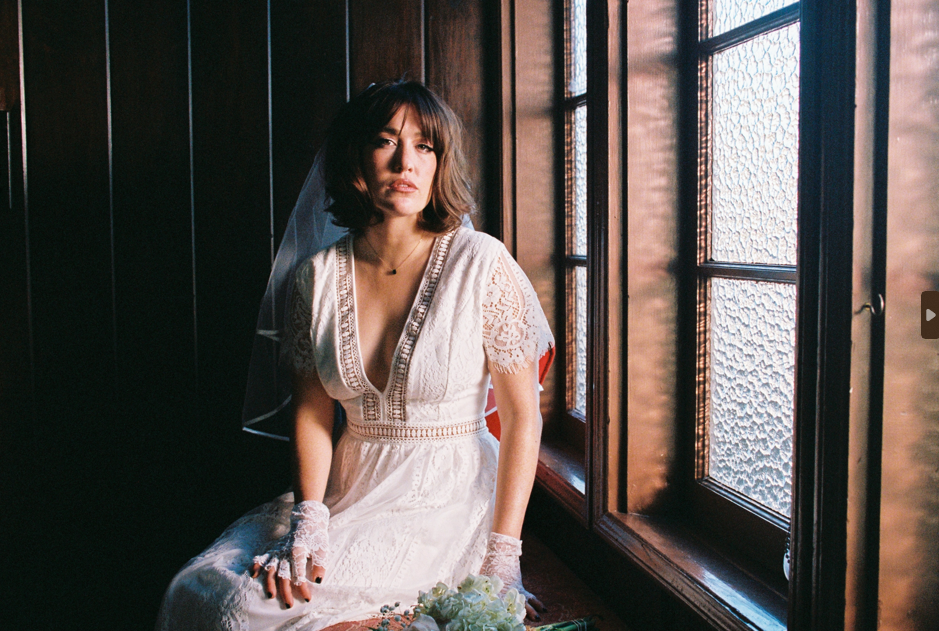 Myah Electrifies with the Emotional Tempest of “everything”