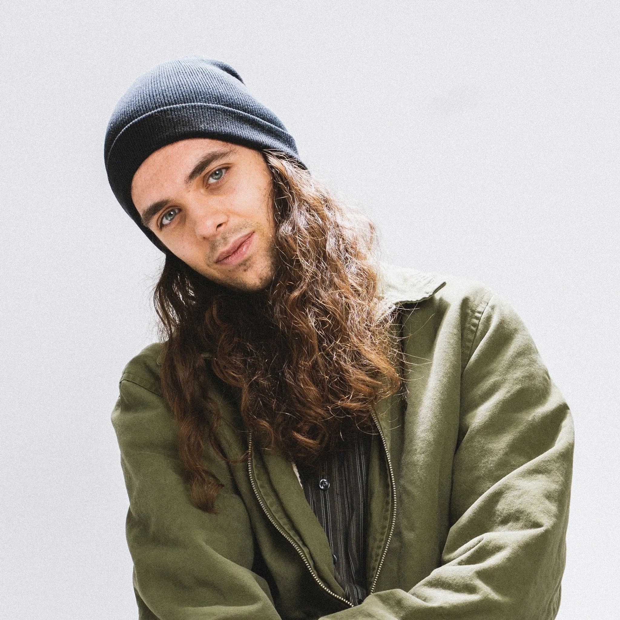 Ekonovah Captivates Listeners with His Electrifying EDM EP “Vibrant EP”