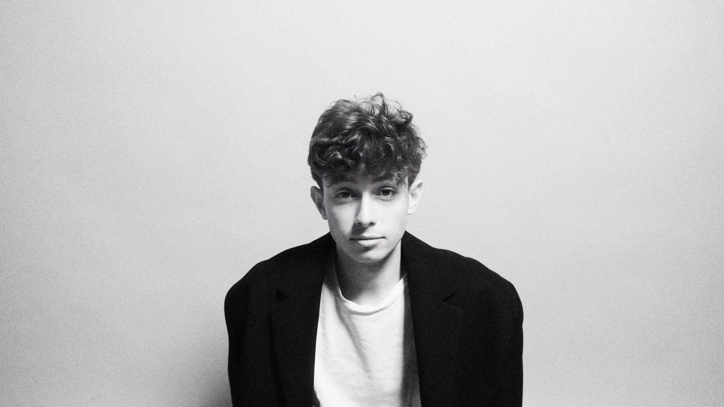 Thoughty Explores Love and Longevity with Energetic Depth in New Song “OUTTA MY HEAD”
