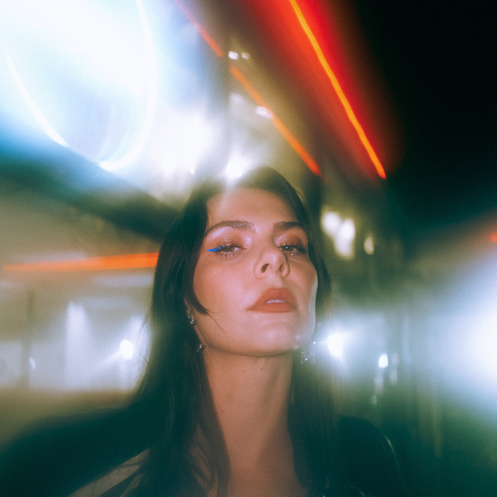 Estella Dawn Explores Vulnerability and Dangerous Love in the Haunting Single 'Julian'