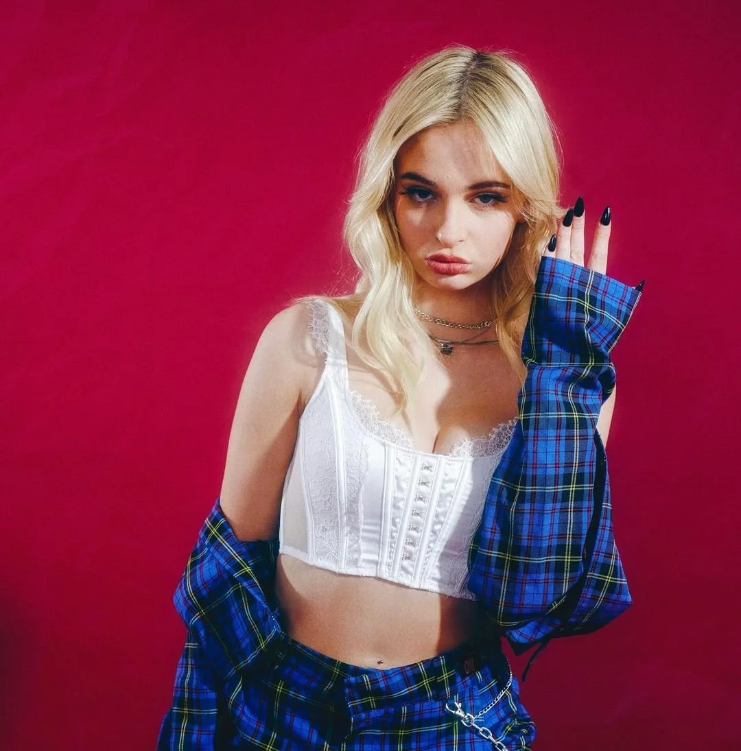 Cameron Sage Captivates with Mesmerizing Emotion in “Back To You (18th Birthday Edition)”