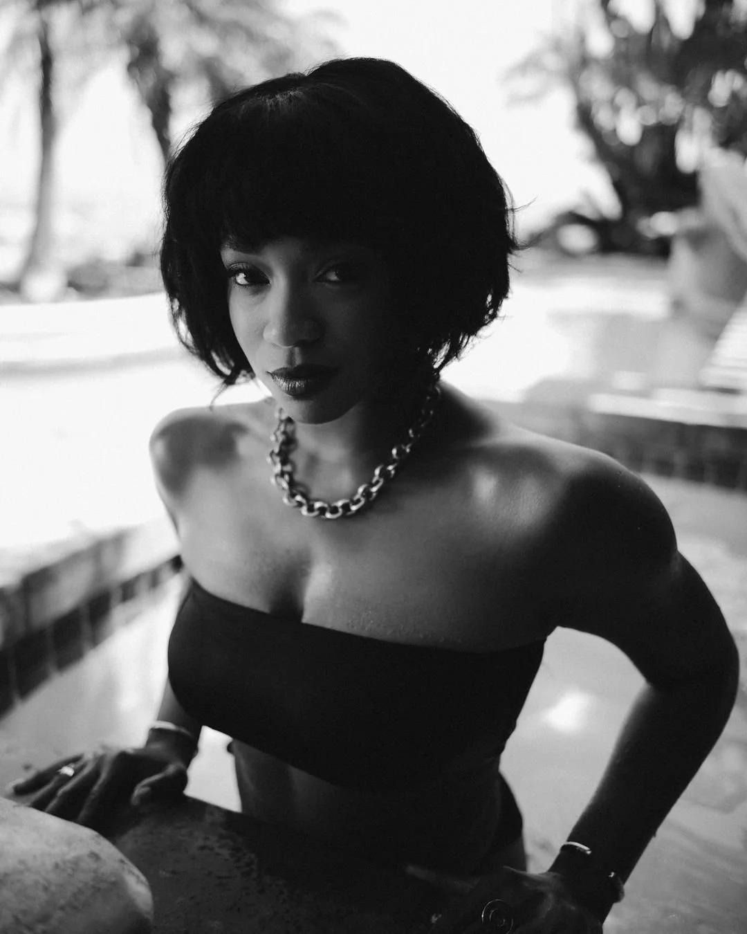 S!MONE Captivates with Sensual Neo-Soul Brilliance in Her Single 'Circles (Say My Name)'