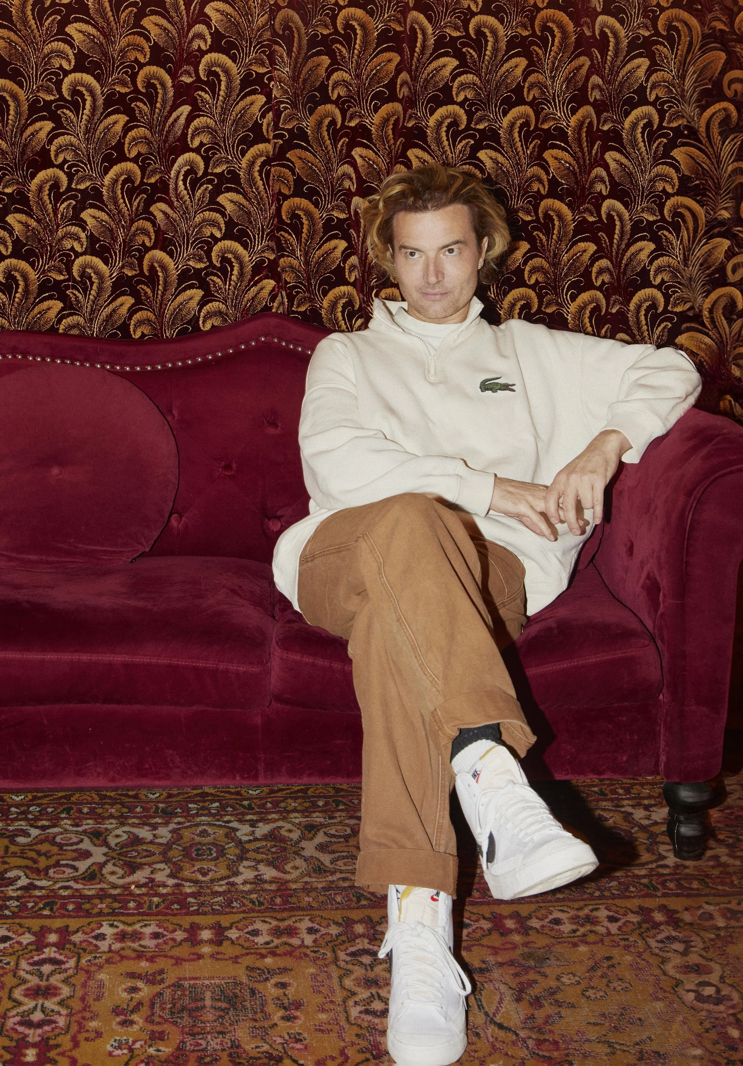 Jet Vesper Captivates with Soulful Nostalgia in New Single “Nothing But Us”