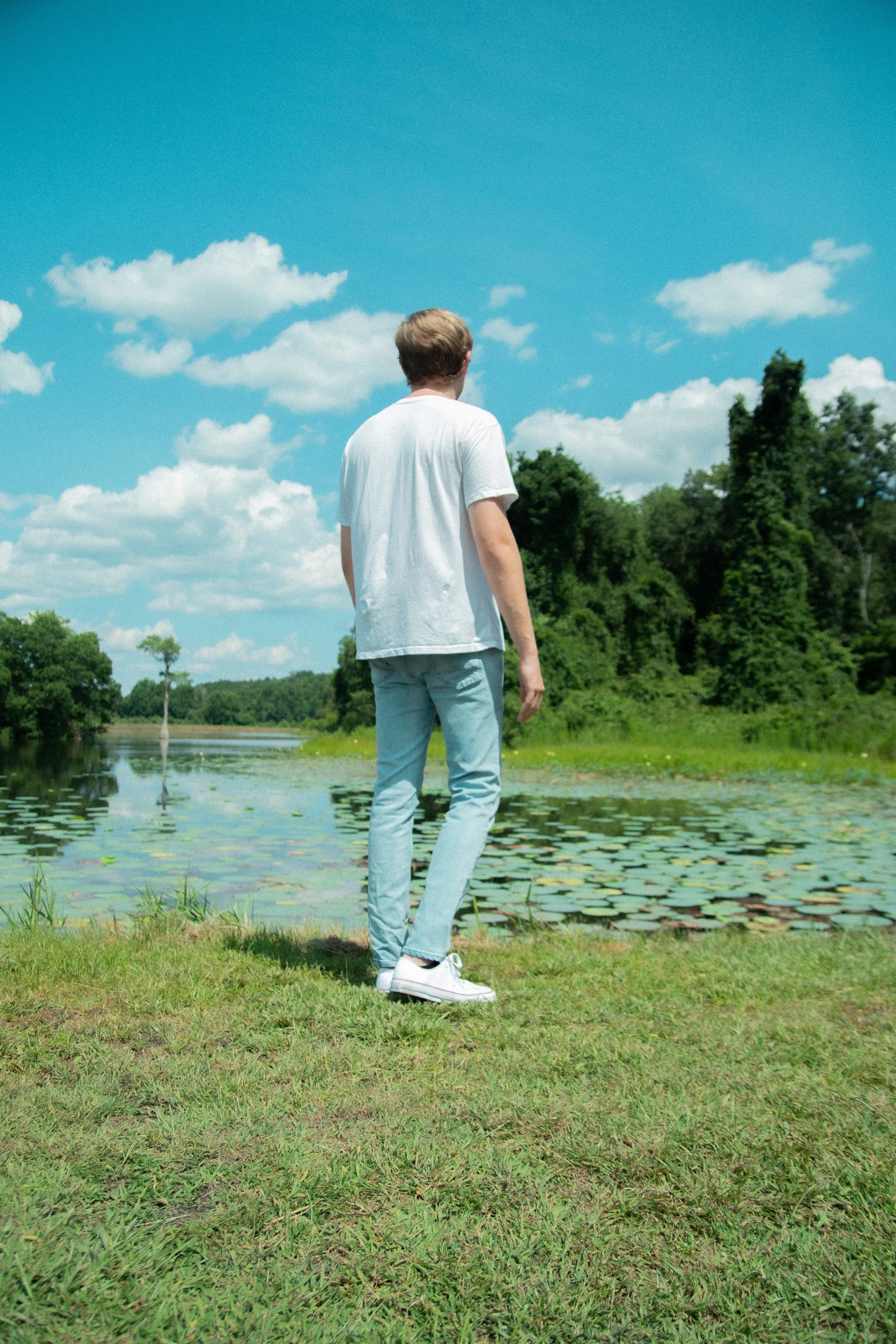 Phoric’s Single “Source” Delivers a Lush, Groove-Heavy Anthem of Resilience and Self-Discovery