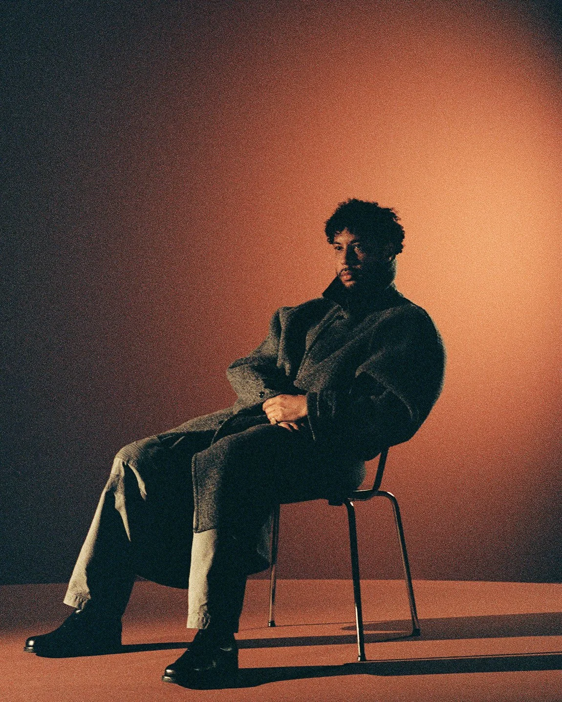 French Rapper Disiz Embraces Minimalist Majesty in “Try Try Try,” a Haunting COLORS Performance.