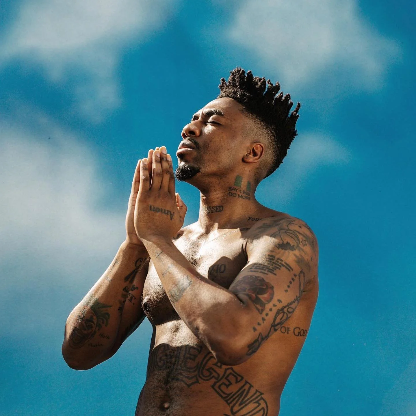 Dax Unleashes Raw Vulnerability and Lyrical Fire in “I Hate That I Love You”
